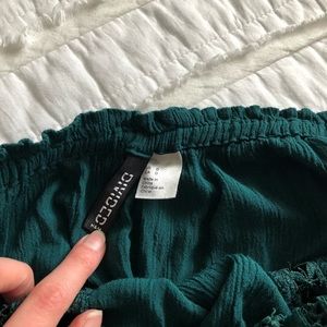 H&M Tops - H&M Off Shoulder Top H&M Tops - H&M Off Shoulder Top